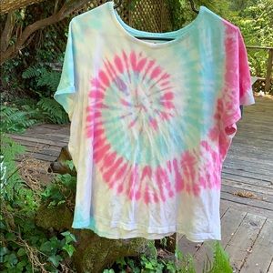 Tie-dye shirt